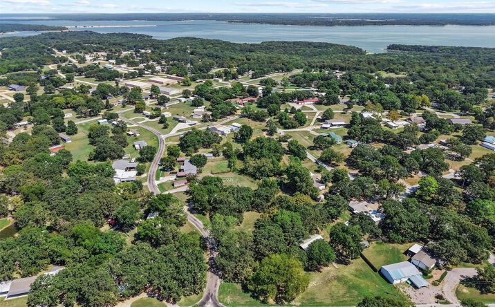 Pictures of Land property located at 1720 Wildwood, Kingston, OK 73439 for sales - image #1