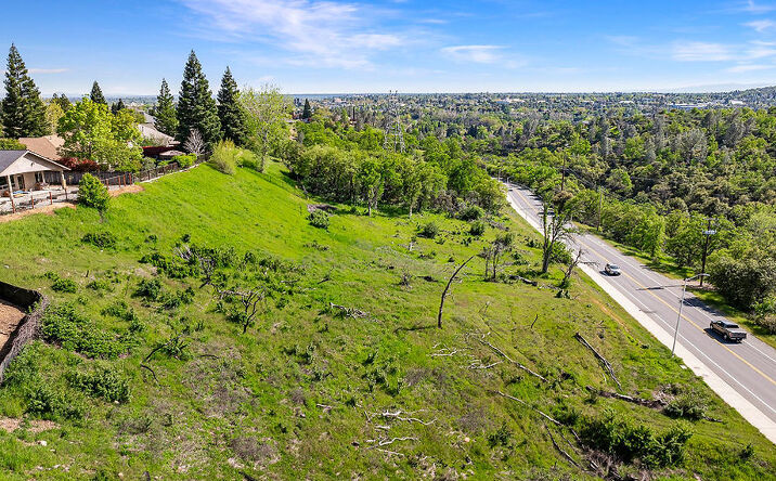 Pictures of Land property located at 166 Quartz Hill Rd, Redding, CA 96003 for sales - image #1
