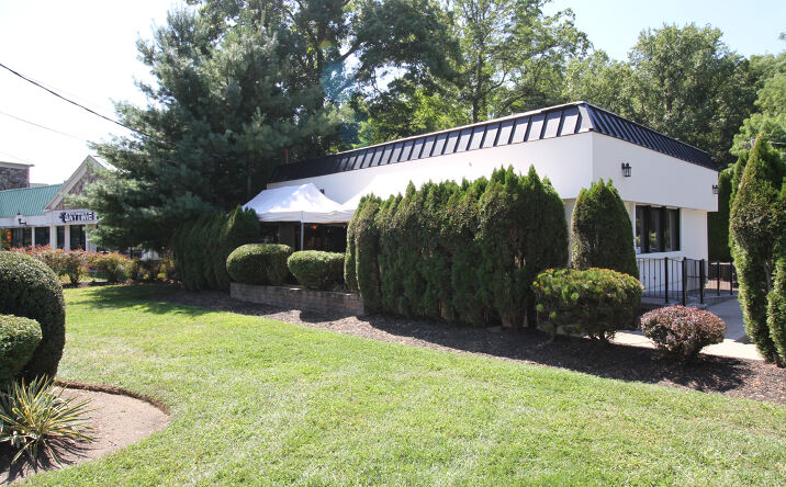 Pictures of Retail, Mixed Use property located at 1012 Tabor Road, Morris Plains, NJ 07950 for sales - image #1