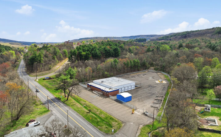 Pictures of Office, Industrial, Mixed Use property located at 1050 W Water Street, Coaldale Borough, PA 18218 for sales - image #1