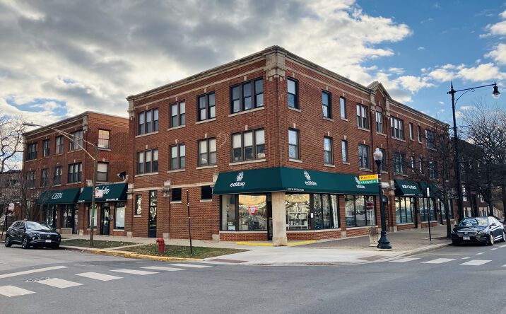 Pictures of Retail property located at 4335 West Irving Park Road, Chicago, IL 60641 for sales - image #1
