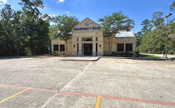 Pictures of Retail, Office property located at 1430 Research Forest Drive, Shenandoah, TX 77381 for sales - image #1