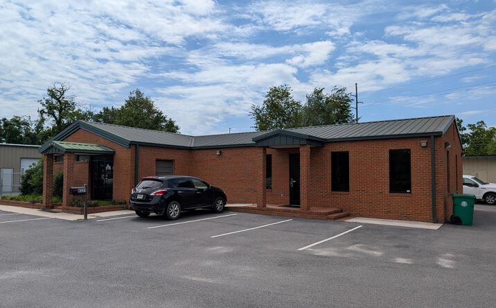 Pictures of Office, Industrial property located at 1321 W Hill Ave, Valdosta, GA 31601 for sales - image #1