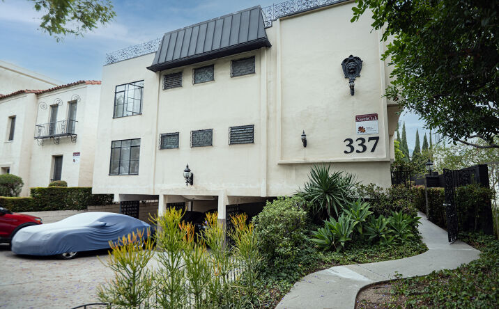Pictures of Multifamily property located at 337 North Palm Drive, Beverly Hills, CA 90210 for sales - image #1