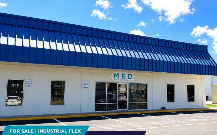 Pictures of Office, Industrial property located at 1220 Executive Blvd, Suites 113 & 114, Chesapeake, VA 23320 for sales - image #1
