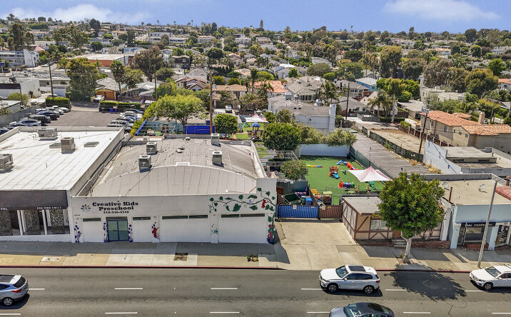Pictures of Retail property located at 1203 N SEPULVEDA BLVD, MANHATTAN BEACH, CA 90266-5103 for sales - image #1