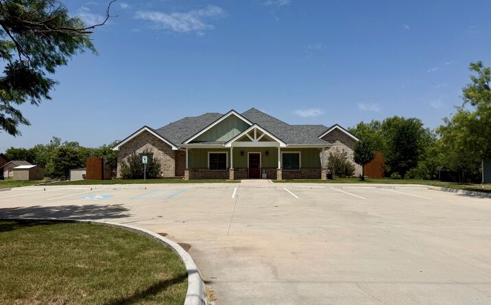 Pictures of Office property located at 2426 Lincoln Drive, Abilene, TX 79601 for sales - image #1