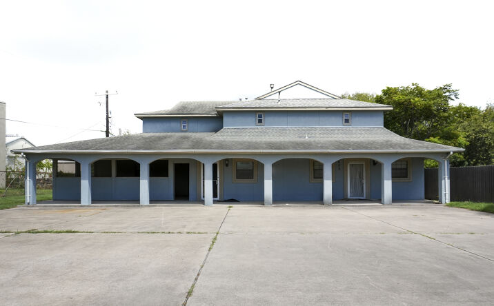 Pictures of Office, Industrial property located at 601-605 Omaha Drive, Corpus Christi, TX 78408 for sales - image #1