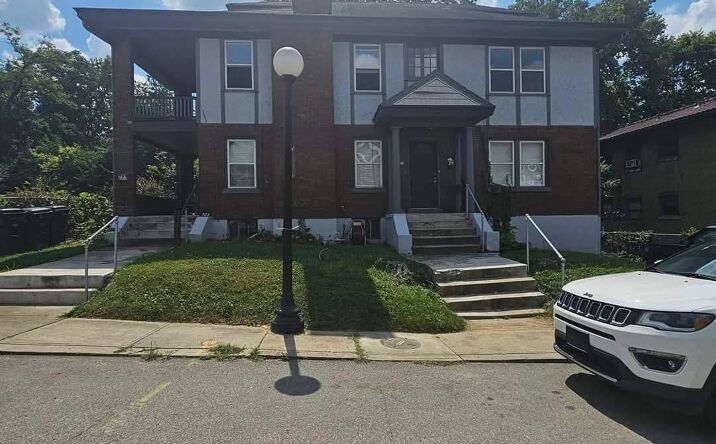 Pictures of Multifamily property located at 723 Chalfonte Place, Cincinnati, OH 45229 for sales - image #1