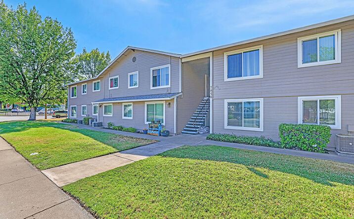 Pictures of Multifamily property located at 7856 OLD AUBURN RD, CITRUS HEIGHTS, CA 95610 for sales - image #1