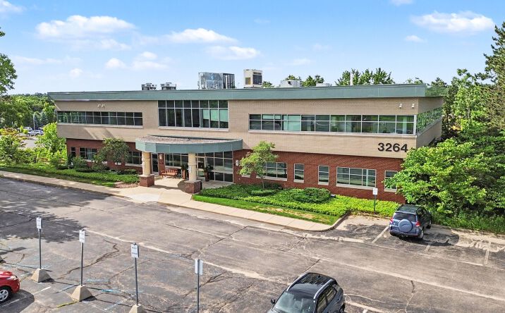Pictures of Office property located at 3264 North Evergreen Drive Northeast, Grand Rapids, MI 49525 for sales - image #1