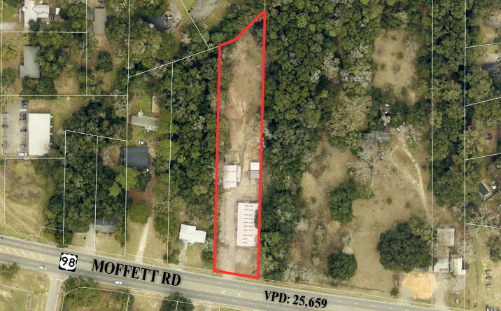 Pictures of Retail property located at 7010 Moffett Road, Mobile, AL 36618 for sales - image #1
