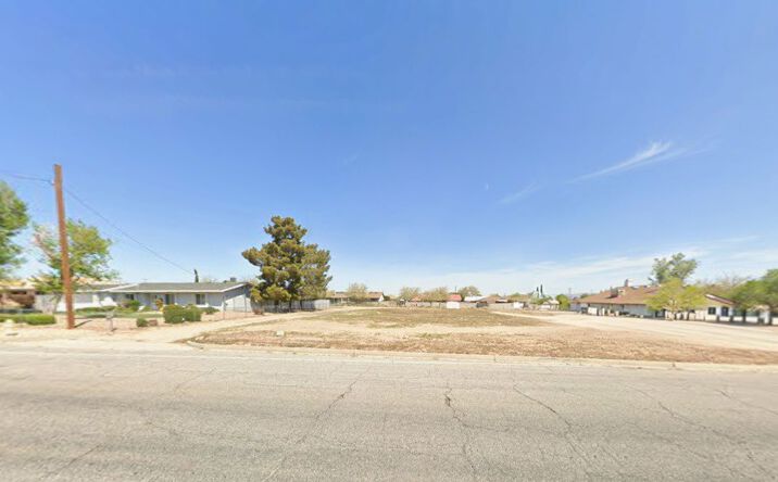 Pictures of Land property located at Danbury Ave, Hesperia, CA 92345 for sales - image #1