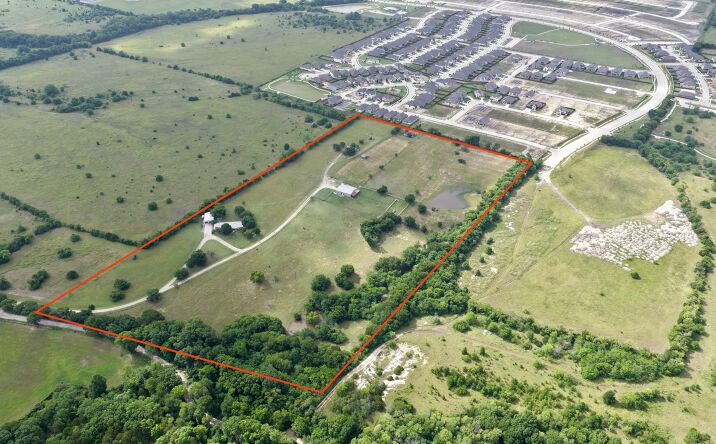 Pictures of Land property located at 809 Stephenson Road, Red Oak, TX 75154 for sales - image #1