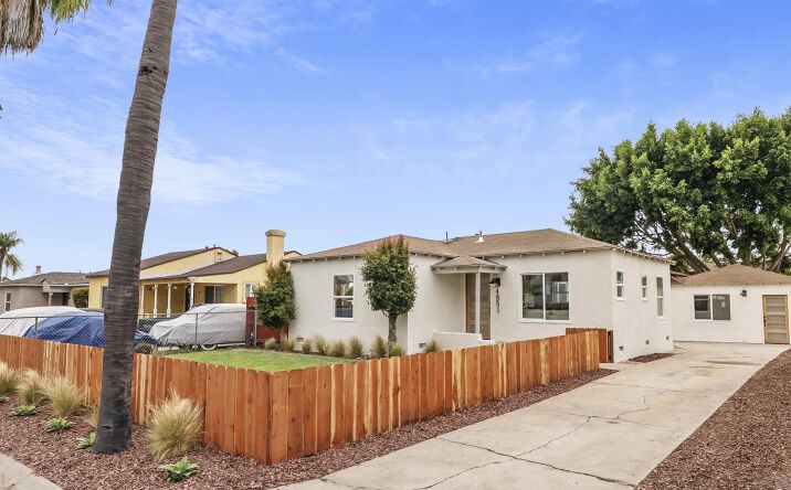 Pictures of Multifamily property located at 4851 Federal Blvd, San Diego, CA 92102 for sales - image #1