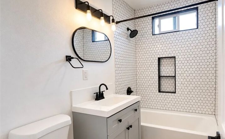Pictures of Multifamily property located at 4141 W 161st, Lawndale, CA 90260 for sales - image #1