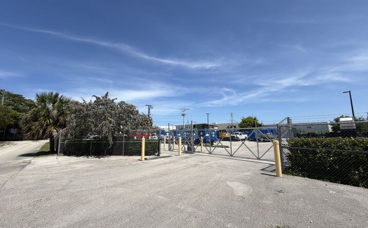 Pictures of Land property located at 5299 Northeast 12th Avenue, Oakland Park, FL 33334 for sales - image #1