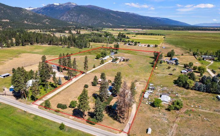 Pictures of Multifamily property located at 226 Sweathouse Creek Road, VICTOR, MT 59875 for sales - image #1