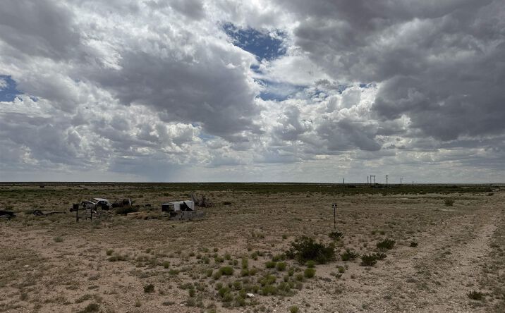 Pictures of Land property located at W of 61 Colbert Avenue, Artesia, NM 88210 for sales - image #1