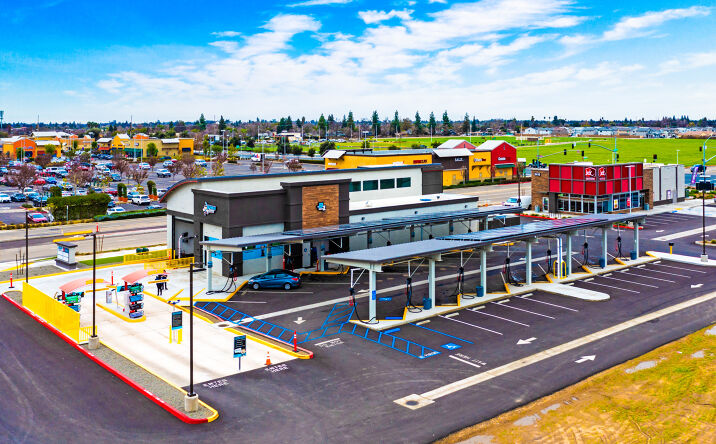 Pictures of Business for Sale property located at 318 Shannon Parkway, Visalia, CA 93291 for sales - image #1