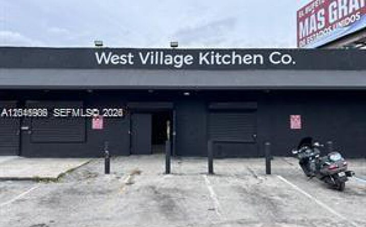 Pictures of Business for Sale, Retail, Industrial property located at 2735 NW 54th St, Miami, FL 33142 for sales - image #1
