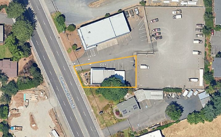 Pictures of Retail property located at 5498 Commercial Street Southeast, Salem, OR 97306 for sales - image #1