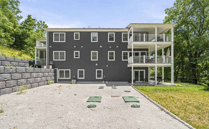 Pictures of Multifamily property located at 812 Broad Street, Milford, PA 18337 for sales - image #1