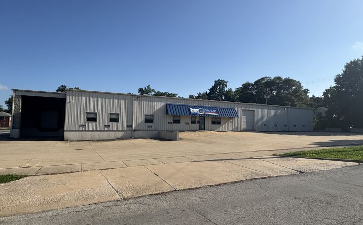 Pictures of Industrial property located at 1591 N WATER ST, DECATUR, IL 62526 for sales - image #1