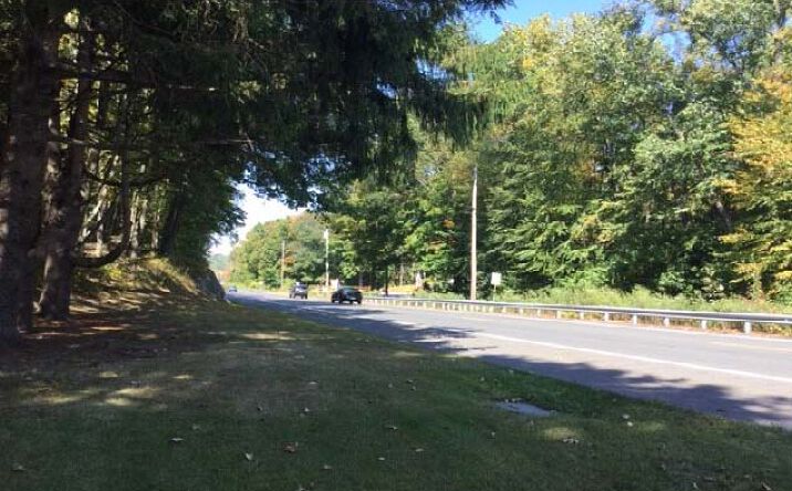 Pictures of Land property located at 625 Straits Turnpike, Middlebury, CT 06762 for sales - image #1