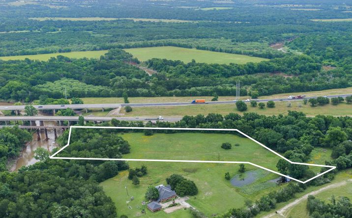 Pictures of Land property located at 7880 Chockataw Lane, Navasota, TX 77868 for sales - image #1