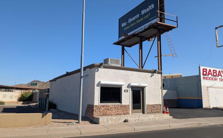 Pictures of Office, Retail property located at 9108 North Cave Creek Road, Phoenix, AZ 85021 for sales - image #1