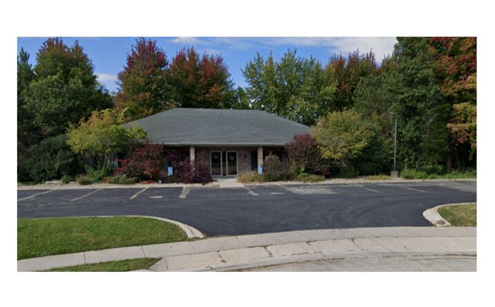 Pictures of Retail property located at 3300 Commerce Drive, DeKalb, IL 60115 for sales - image #1