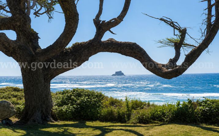 Pictures of Land property located at APN 41030CA00100, Astoria, OR 97103 for sales - image #1