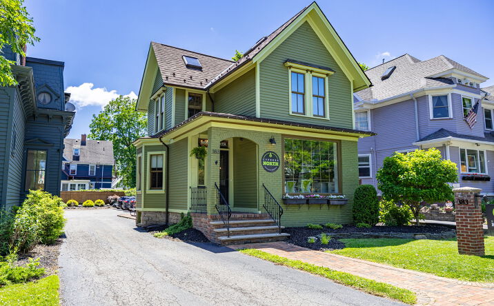 Pictures of Retail, Office, Special Purpose property located at 383 Park Avenue, Rochester, NY 14607 for sales - image #1