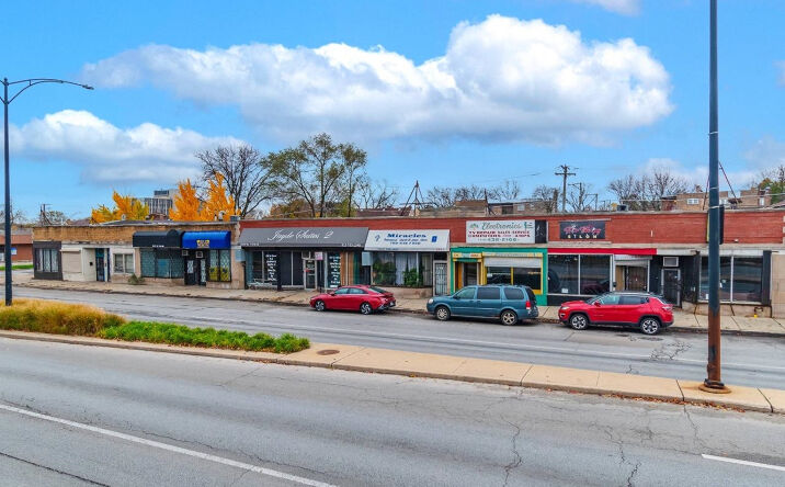 Pictures of Retail property located at 2501-17 W 79th St, Chicago, IL 60652 for sales - image #1