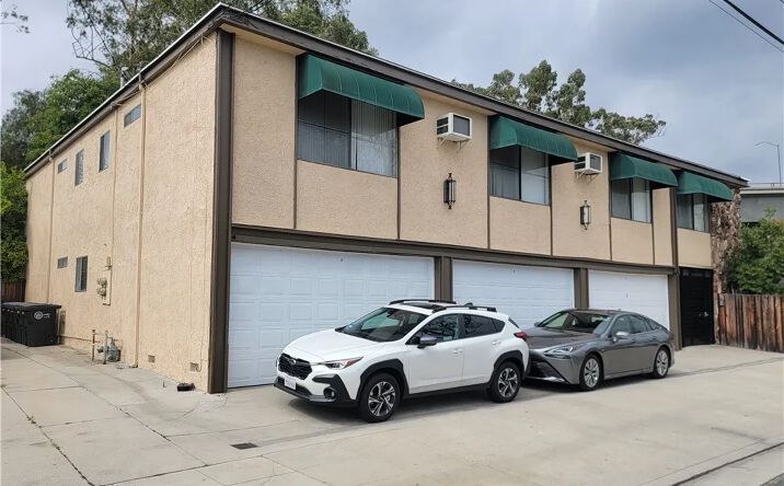 Pictures of Multifamily property located at 1459 Stanley, Glendale, CA 91206 for sales - image #1