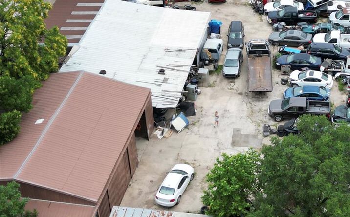 Pictures of Industrial, Retail property located at 1007 Cheyenne Street, Kansas City, KS 66106 for sales - image #1