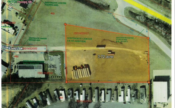 Pictures of Land property located at Stone Hill Drive #Lot C, Dubuque, IA 52003 for sales - image #1