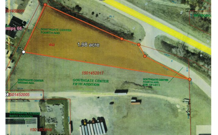 Pictures of Land property located at Stone Hill Drive #Lot A, Dubuque, IA 52003 for sales - image #1