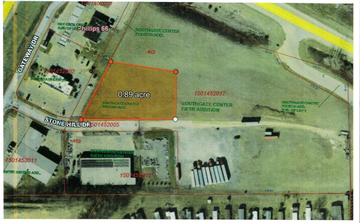 Pictures of Land property located at Stone Hill Drive #Lot B, Dubuque, IA 52003 for sales - image #1