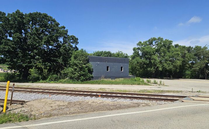 Pictures of Retail, Office, Industrial property located at 5283-5291 Felland, Madison, WI 53718 for sales - image #1