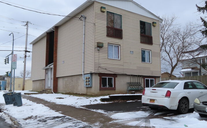 Pictures of Multifamily property located at 600 S AVE, SYRACUSE, NY 13207 for sales - image #1