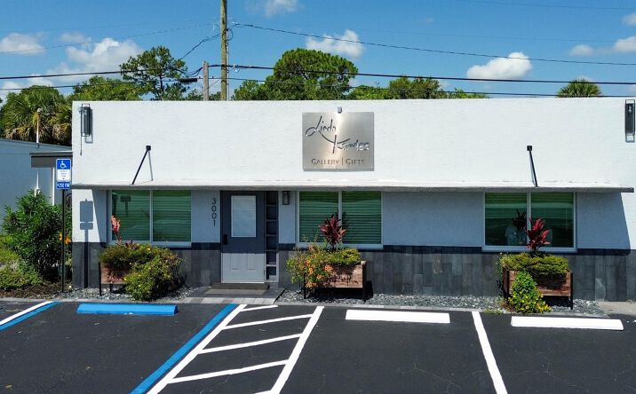 Pictures of Retail, Business for Sale, Special Purpose, Office property located at 3001 N Us Highway 1, Fort Pierce, FL 34946 for sales - image #1