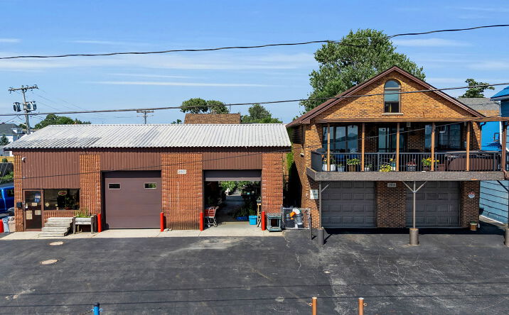 Pictures of Retail, Mixed Use property located at 2809 River Road, Buffalo, NY 14207 for sales - image #1