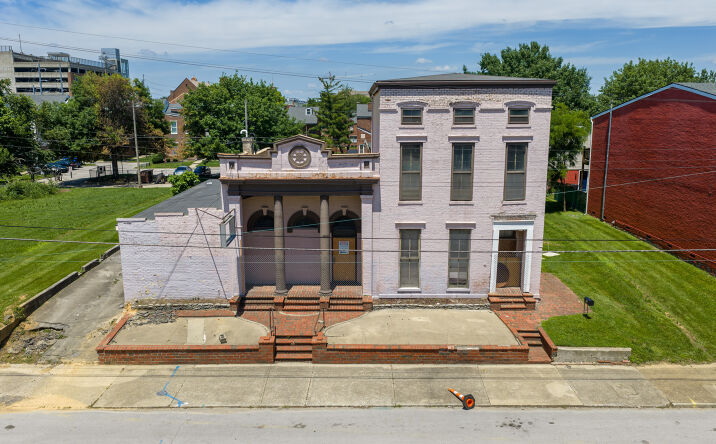 Pictures of Land, Office property located at 715 East Chestnut Street, Louisville, KY 40202 for sales - image #1