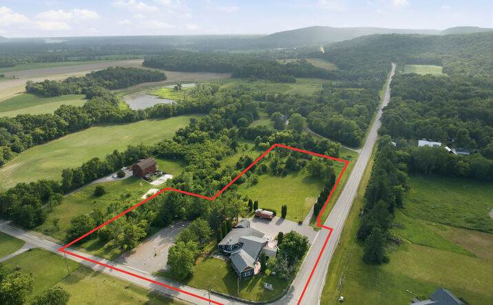 Pictures of Retail, Hospitality, Business for Sale property located at E13887 County Road DL, Merrimac, WI 53561 for sales - image #1
