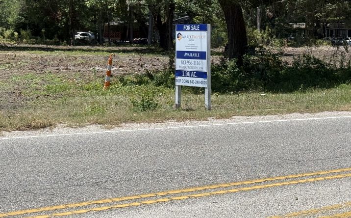Pictures of Retail, Office, Land property located at 111 Waverly Road, Pawleys Island, SC 29585 for sales - image #1
