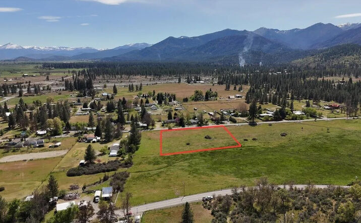 Pictures of Land property located at N Kidder Creek Rd, Fort Jones, CA 96032 for sales - image #1