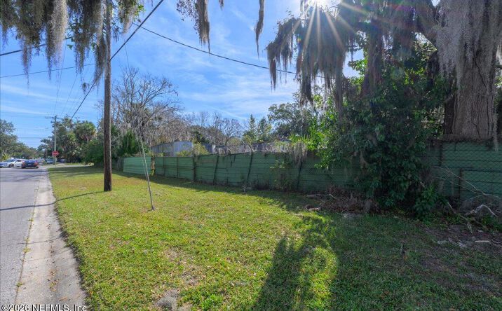 Pictures of Industrial property located at 00 BRONSON Street, Palatka, FL 32177 for sales - image #1
