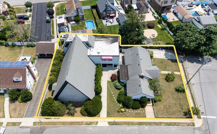 Pictures of Mixed Use property located at 215 N Hillside Avenue, Valley Stream, NY 11580 for sales - image #1